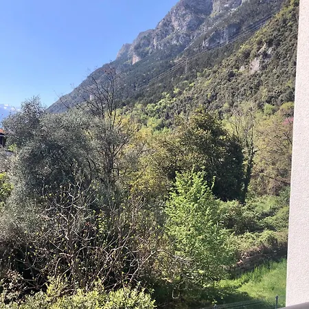 Emma's Riva-dream - Sonnige 2-zimmer-wohnung Mit Garage Und Balkon In Apartament Riva